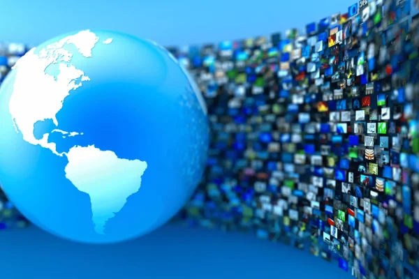 Difference Between Digital and Social Media - What Adverts Digital Marketing Training